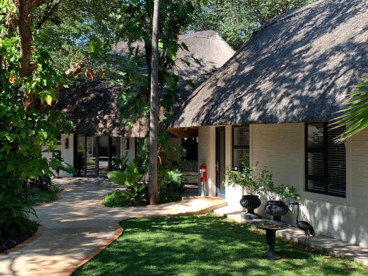 Pamarah Lodge Victoria Falls Exterior photo