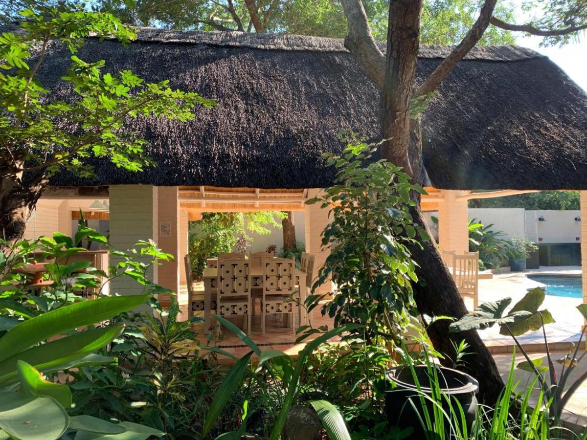Pamarah Lodge Victoria Falls Exterior photo